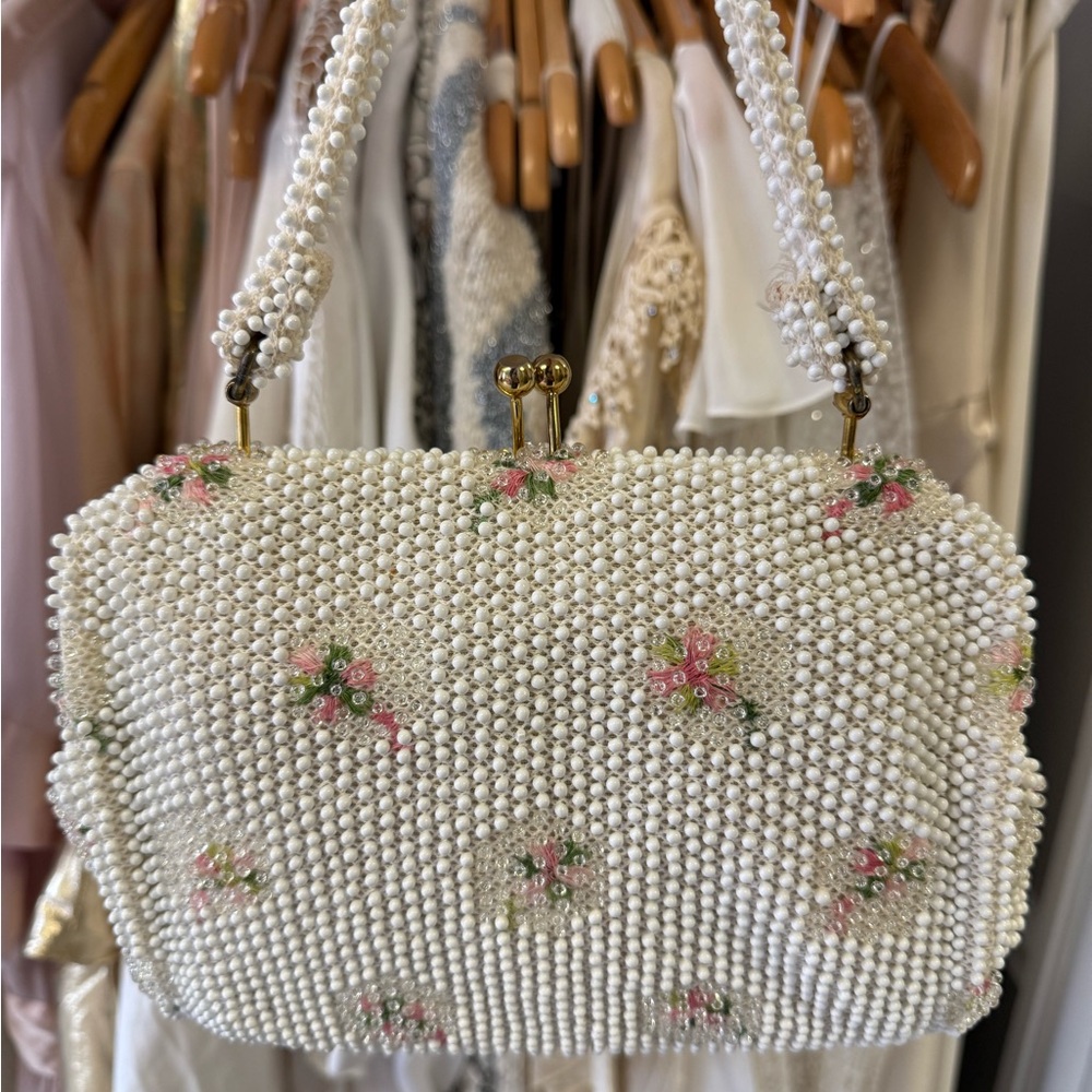 Elegant Pearl Beaded Handbag